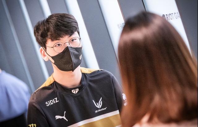 他们不仅要 他们不仅要