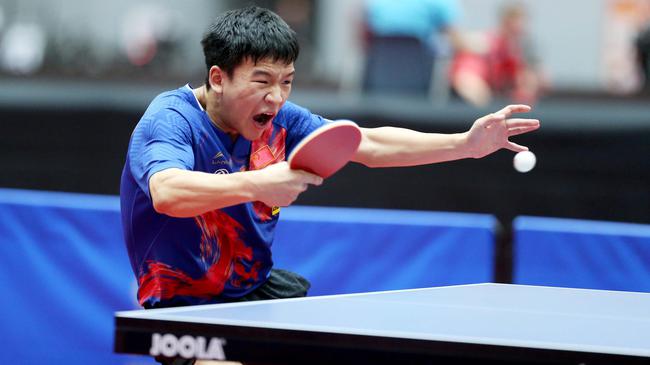 都承载着球 都承载着球