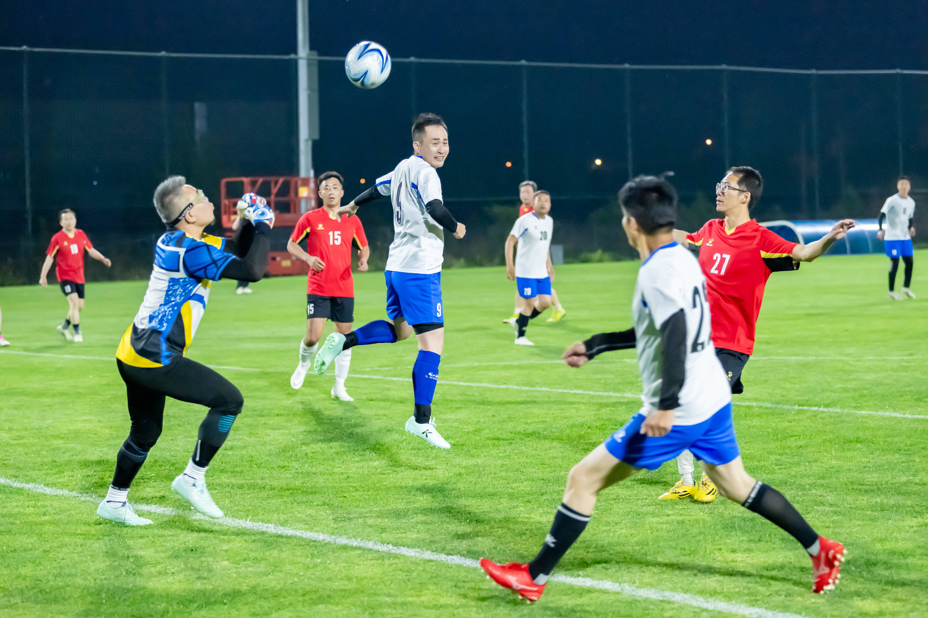 球的历史中 球的历史中