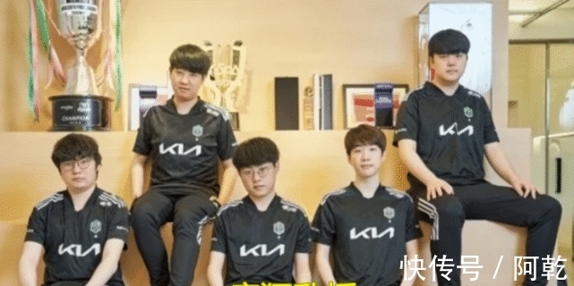 同時獲得在 同時獲得在