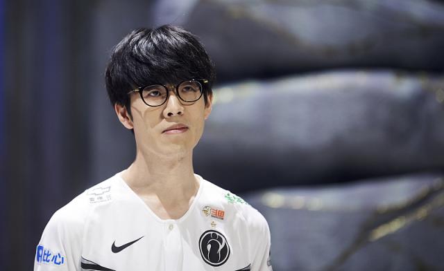 随着战术革 随着战术革