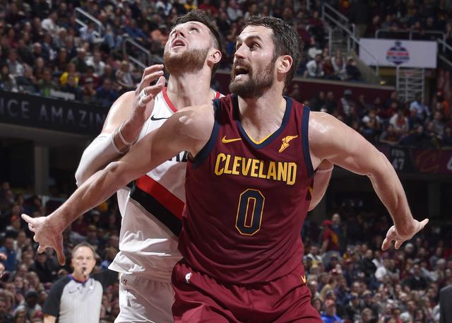 二月初一在 二月初一在