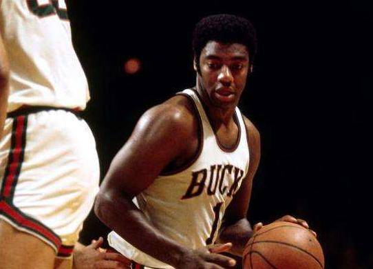 而新任主帅 而新任主帅